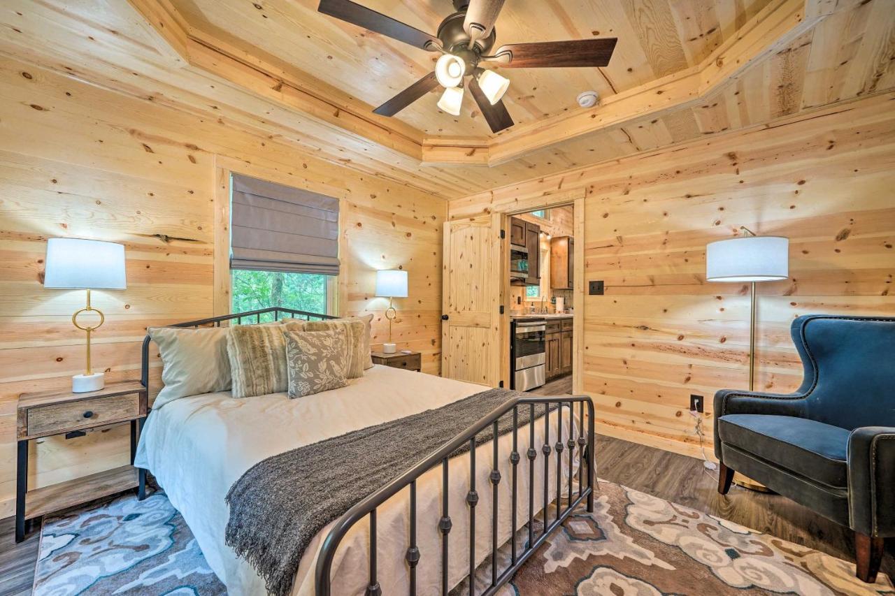 Stylish Cabin By Beavers Bend Hot Tub And Fire Pit Broken Bow Dış mekan fotoğraf