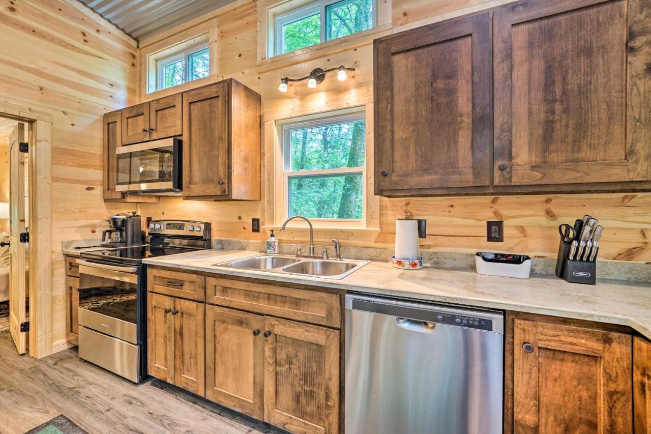Stylish Cabin By Beavers Bend Hot Tub And Fire Pit Broken Bow Dış mekan fotoğraf